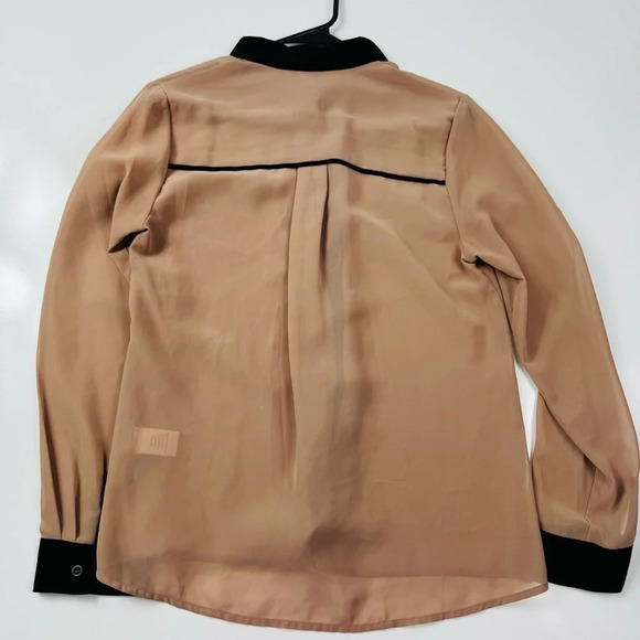 Blu Pepper Blush Semi Sheer Chiffon Long Sleeve Blouse Size Medium - Picture 9 of 10